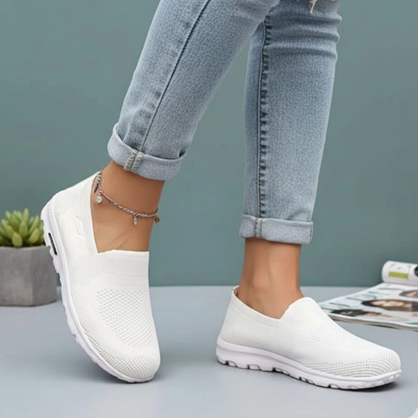 کفش جورابی اسکیچرز 202 ساحل